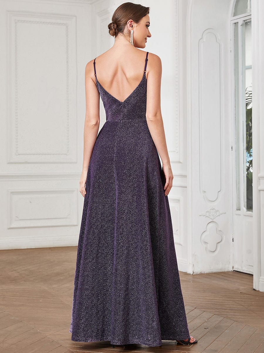 Vestido de noche plisado con tirantes finos de Weitese